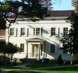 Mills Pond House Gallery